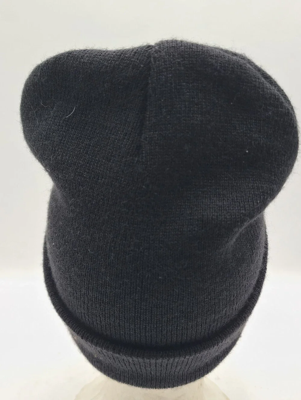 B55 Carhartt Adult One Size Black Knit Cuffed Beanie Winter Hat.